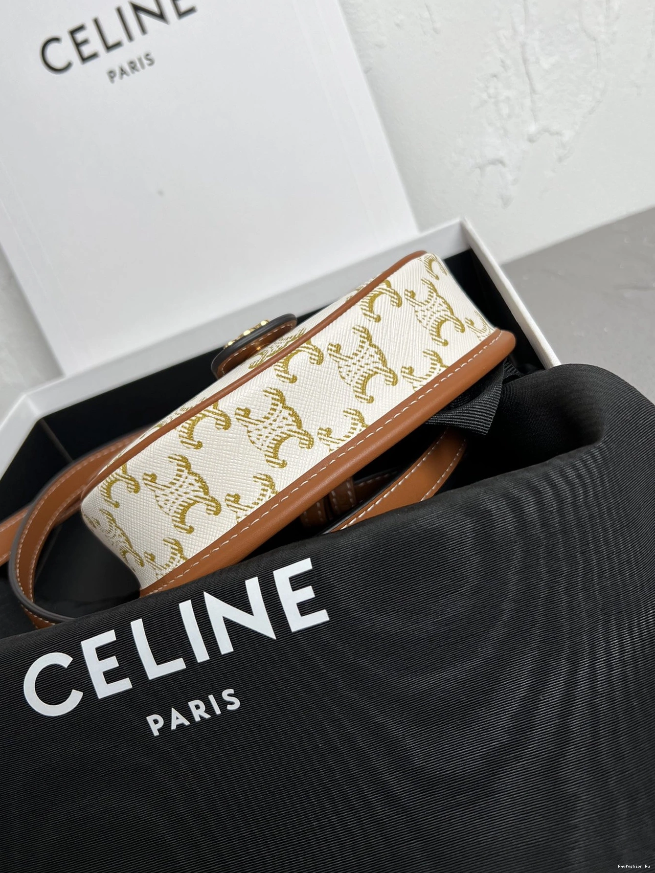 78533 Celine Besace Bags FreshLook 0816